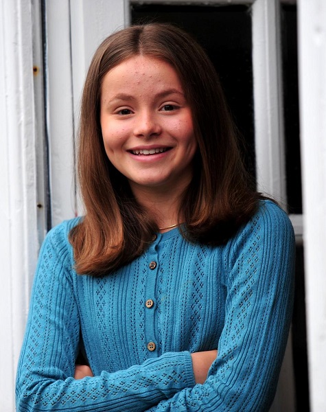 Imogen Clawson Age: 10 Facts On Actress From  All Creatures Great and Small