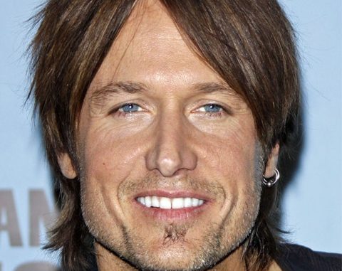 Did Keith Urban Has Had A Face Surgery? 2021 ACMs Viewers Think So