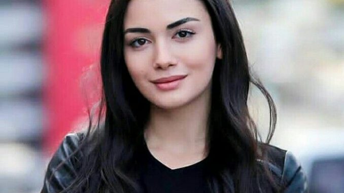 Özge Yagiz Turkish Actress