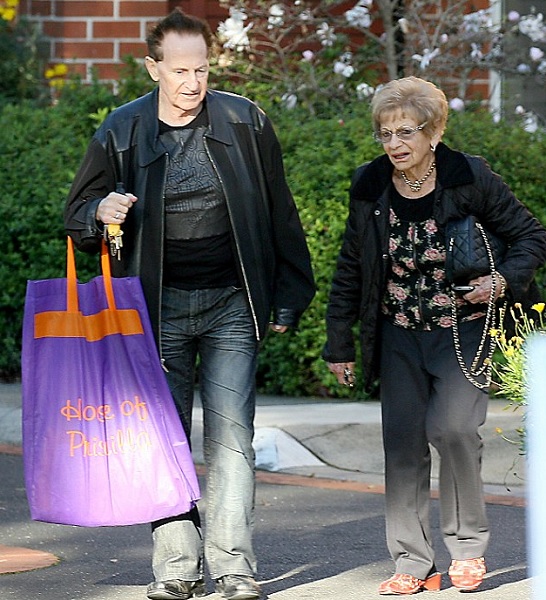 Geoffrey Edelsten Mother Esther Edelsten, Where Is She Now? Did She Pass Away?