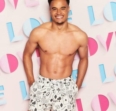Love Island 2021 – Toby Aromolaran Age Height And Wiki, Is He Disabled?