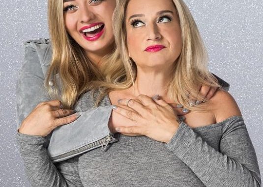 Who Are Amy and Carina From sMothered? Meet The Duo On Instagram